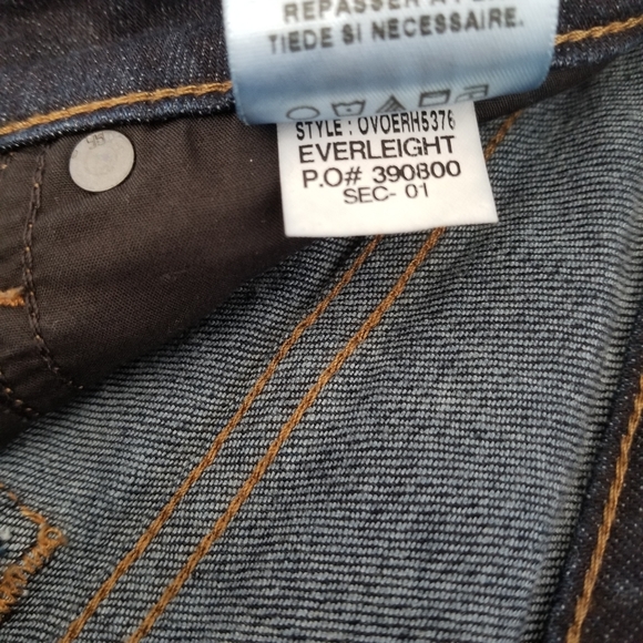 (W24) Joe's Jean's Everleigh Slim Bootcut Dark Wash Contemporary Date Night - Picture 10 of 10